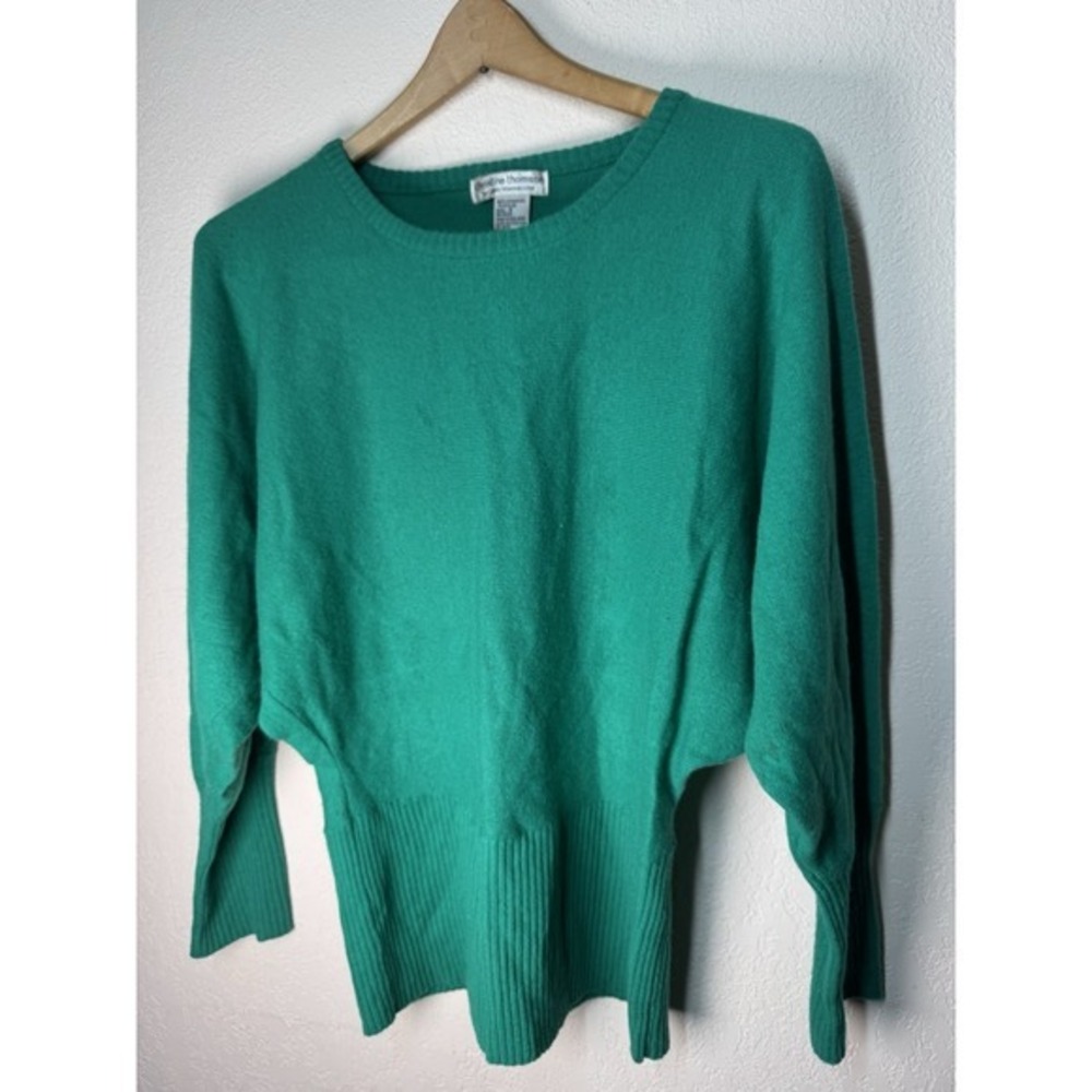 Christine Thomson Women's Green LambsWool Sweater Small Hong Kong Vintage Knit‎